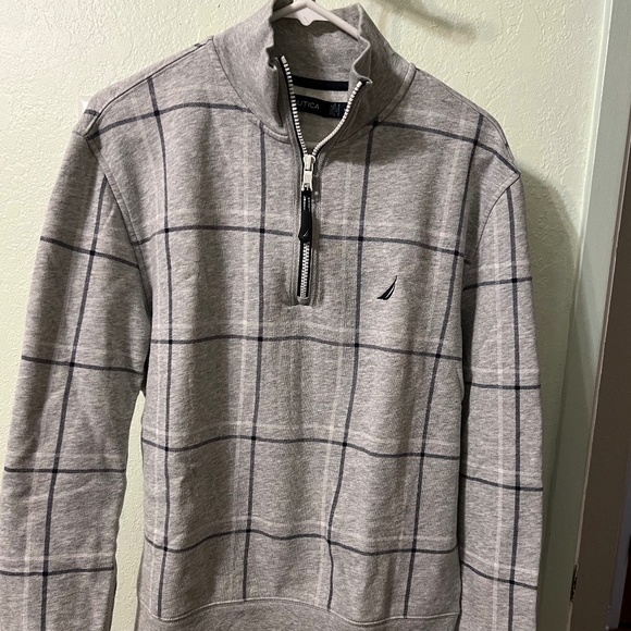Nautica, Light grey sweater, size Medium, warm relax fit - Picture 1 of 1